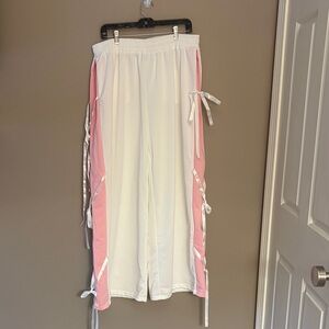 White and Pink Wide-Leg Pants with Side Bow Ties